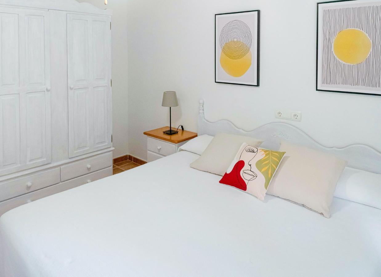 אס קאלו Apartamentos El Pino - Formentera Break מראה חיצוני תמונה