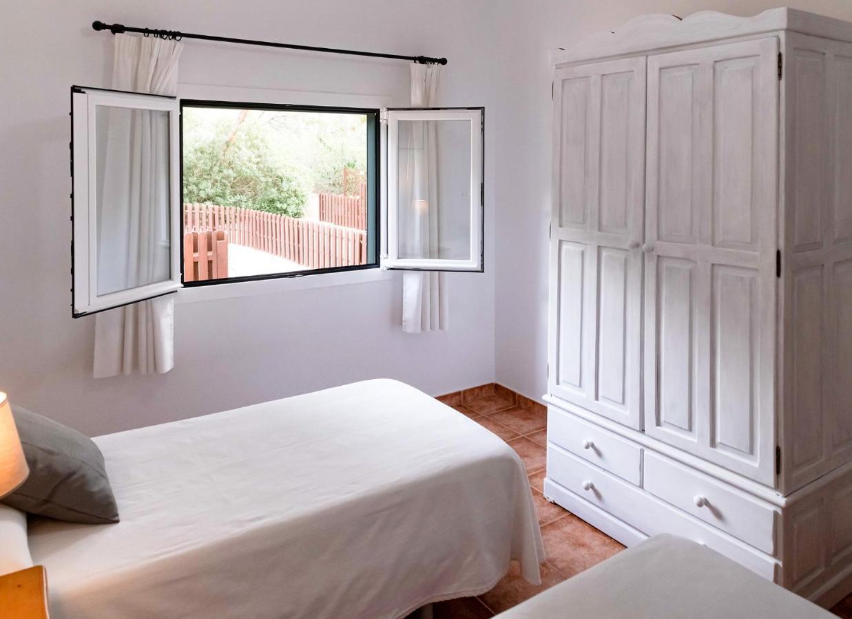אס קאלו Apartamentos El Pino - Formentera Break מראה חיצוני תמונה