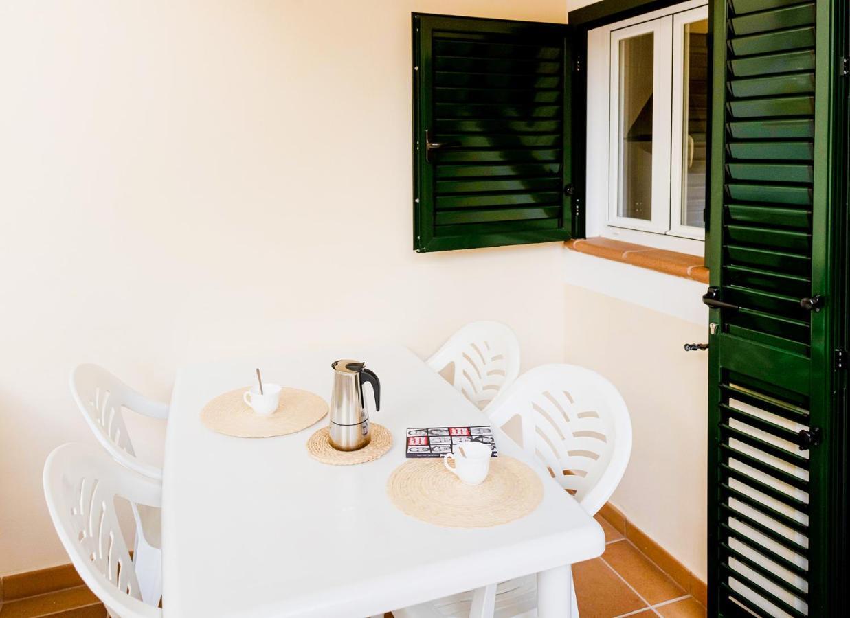 אס קאלו Apartamentos El Pino - Formentera Break מראה חיצוני תמונה