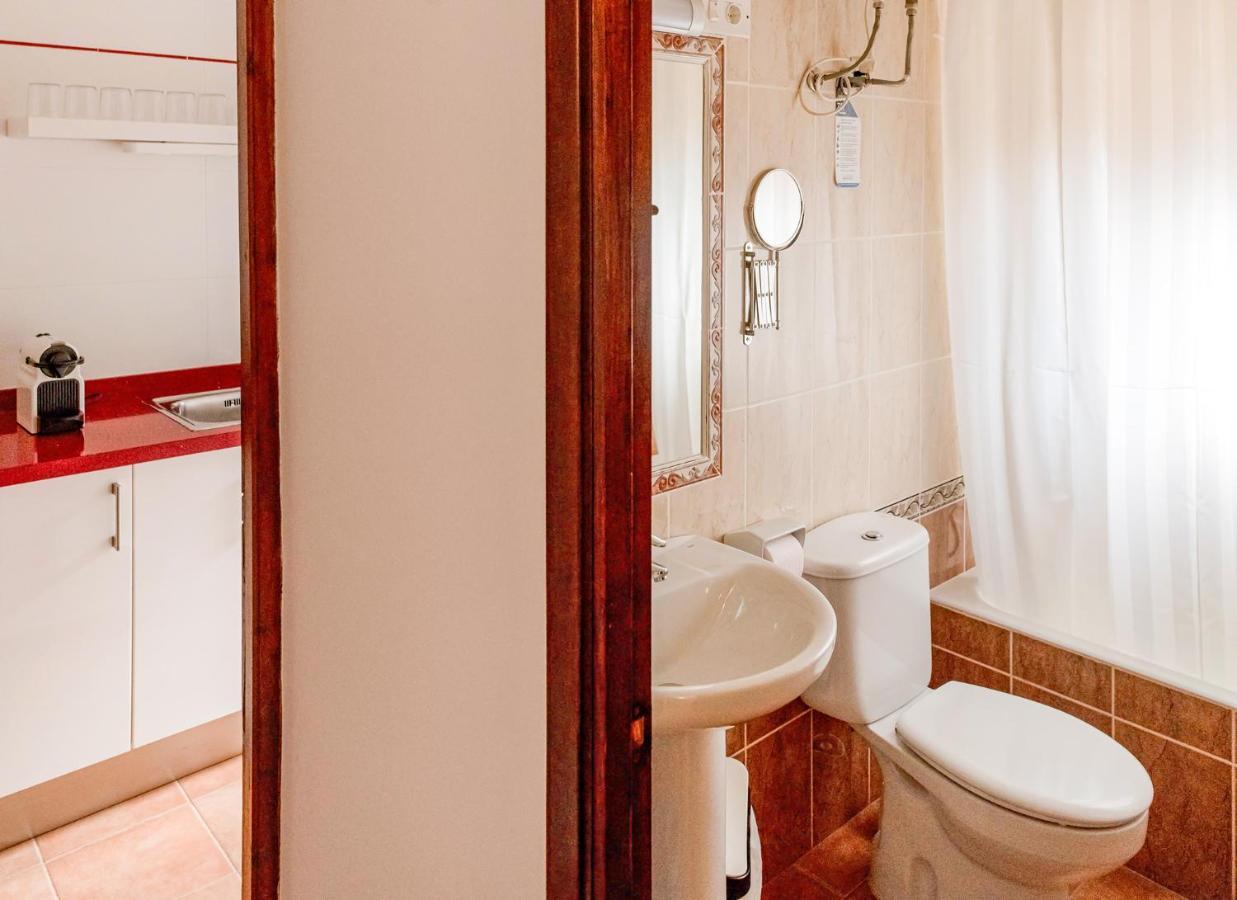 אס קאלו Apartamentos El Pino - Formentera Break מראה חיצוני תמונה